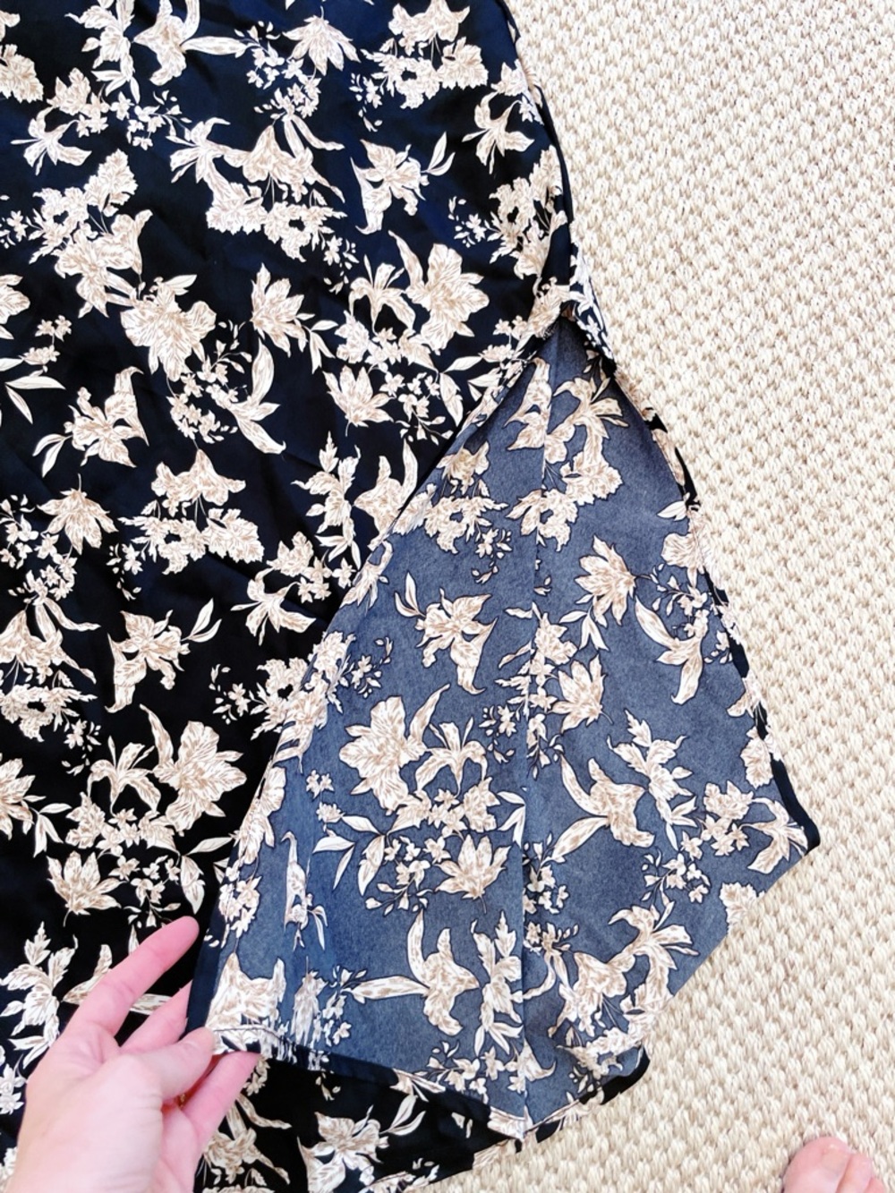 Mable Open Back Floral Midi Dress NWT Size Medium Black Satin Lace-Up Back S - Picture 6 of 12